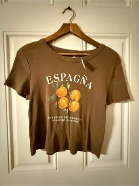 Social Culture women’s Espagna Orange Graphic Short Sleeve Crop Top - Brown